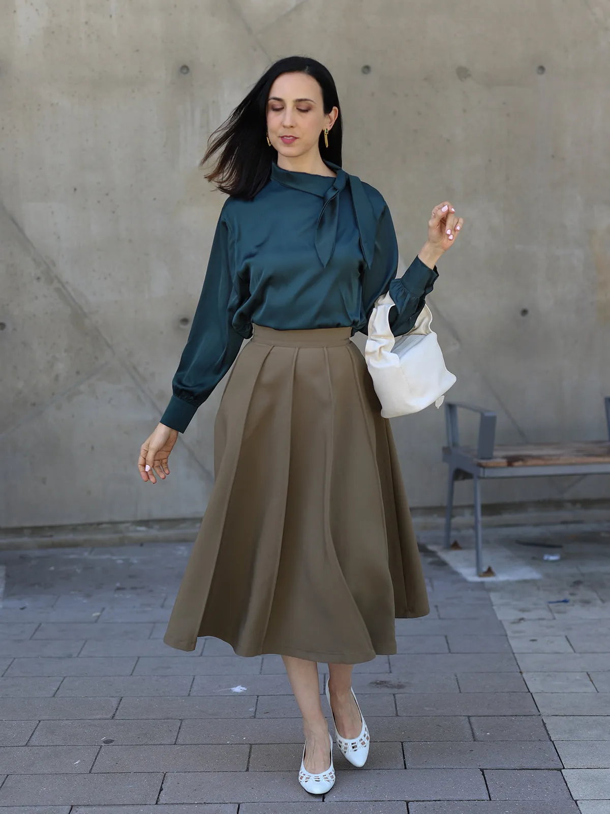 Bowknot Satin Blouse - Green