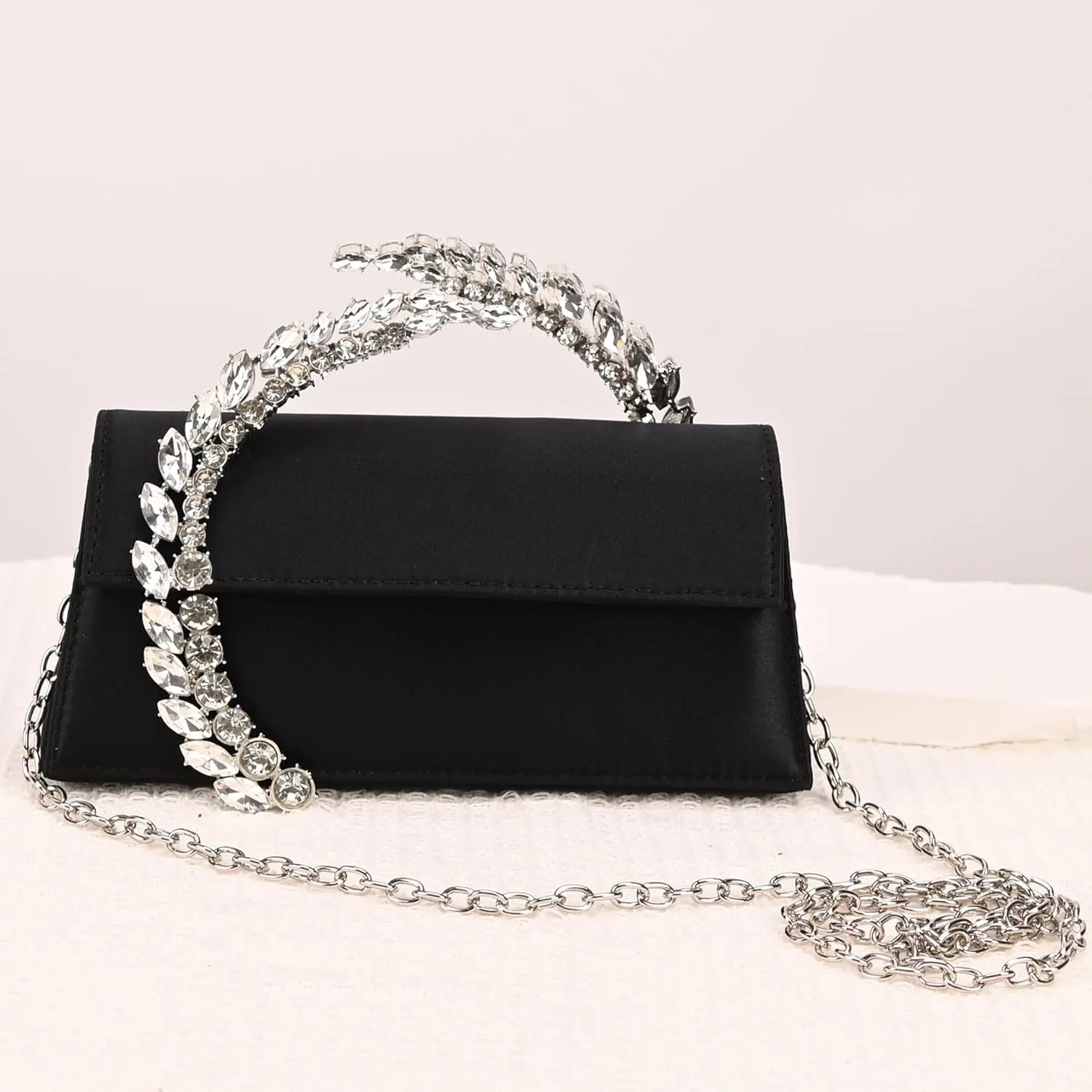 Evening Bag For Women Glitter Crystal Handle Clutch Purse Flap Handbags For Wedding Party Chain Crossbody Bags