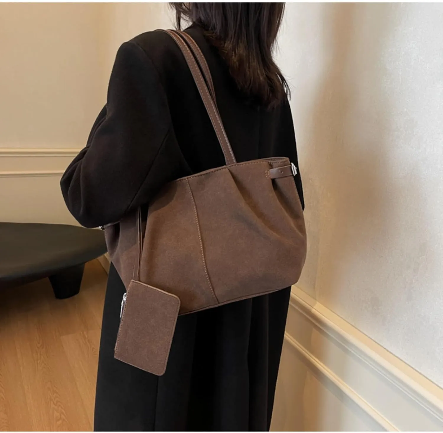 Retro large-capacity tote bag women's going out portable commuter bag student class shoulder bag