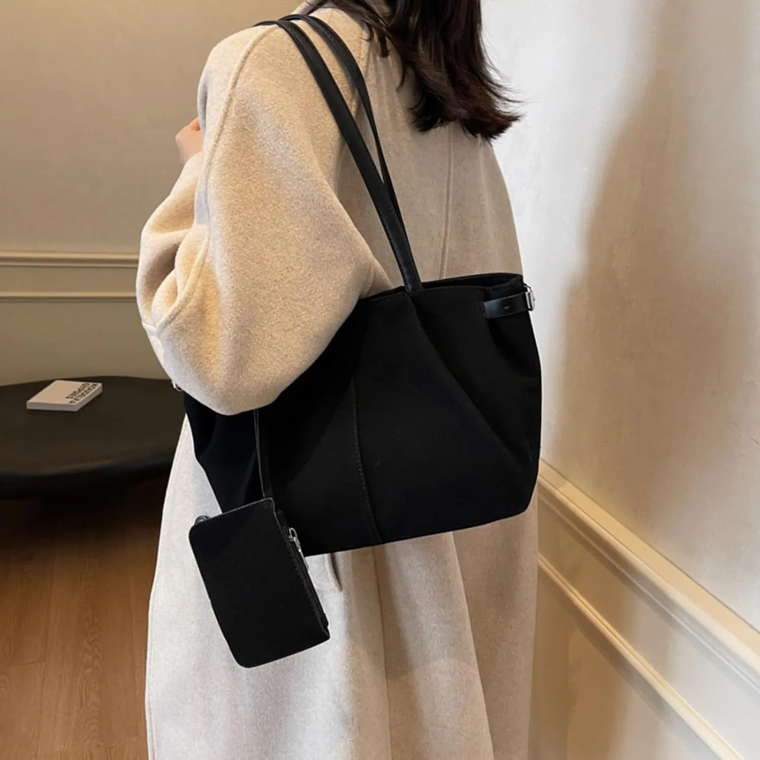 Retro large-capacity tote bag women's going out portable commuter bag student class shoulder bag