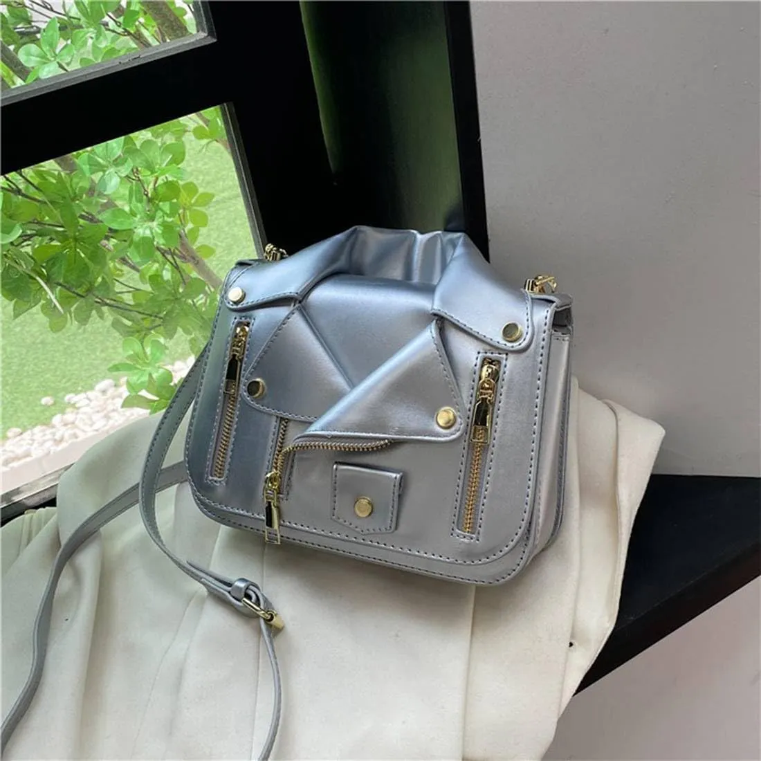 Women PU Leather Motorcycle Jacket Shoulder Bag Punk Style Rivet Handbag Chain Crossbody Bag for Girls